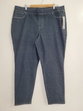 BNWT Architect Women's Pull On Jeans Size 1X